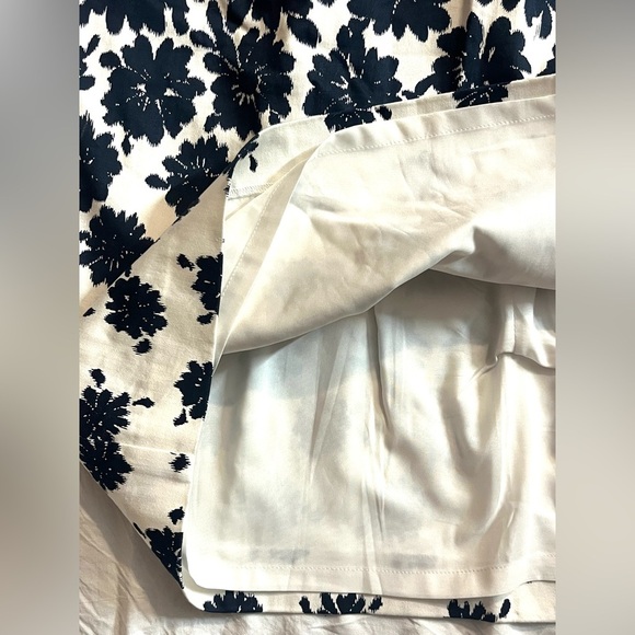 Ann Taylor Dark Blue and White Floral Sleeveless Dress Summer Women’s Size 12 - Picture 8 of 15